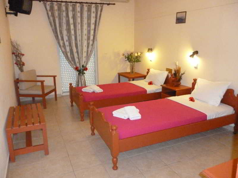 Tom & John Center Aparthotel Tsilivi  Exterior photo