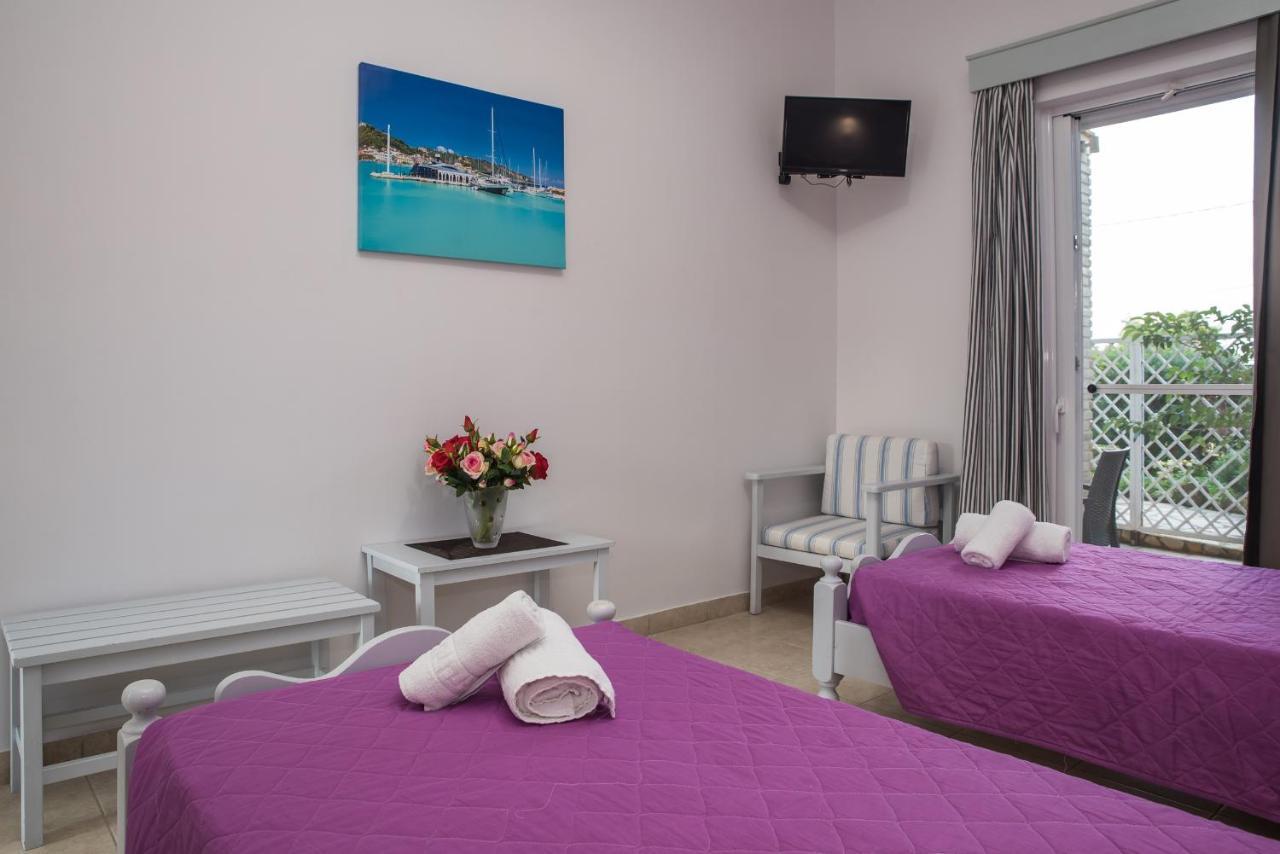 Tom & John Center Aparthotel Tsilivi  Exterior photo